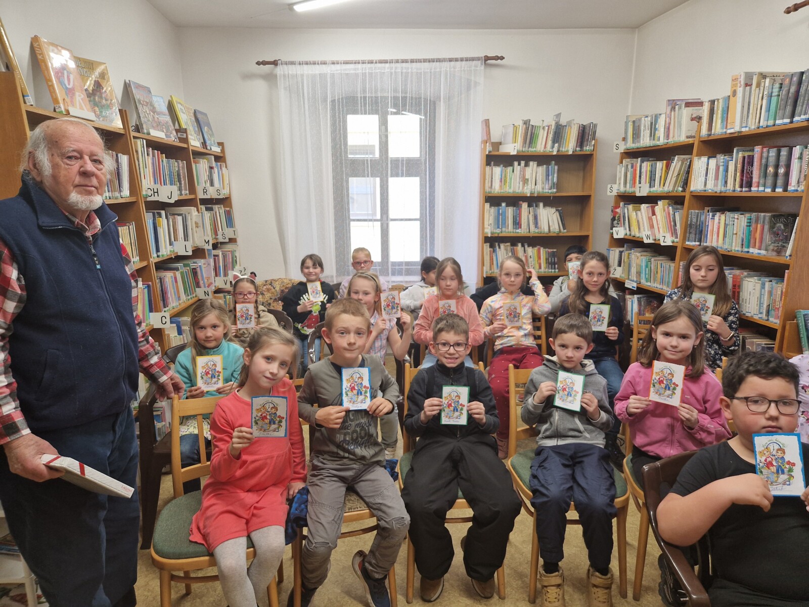Recitace v knihovně 2. třídy